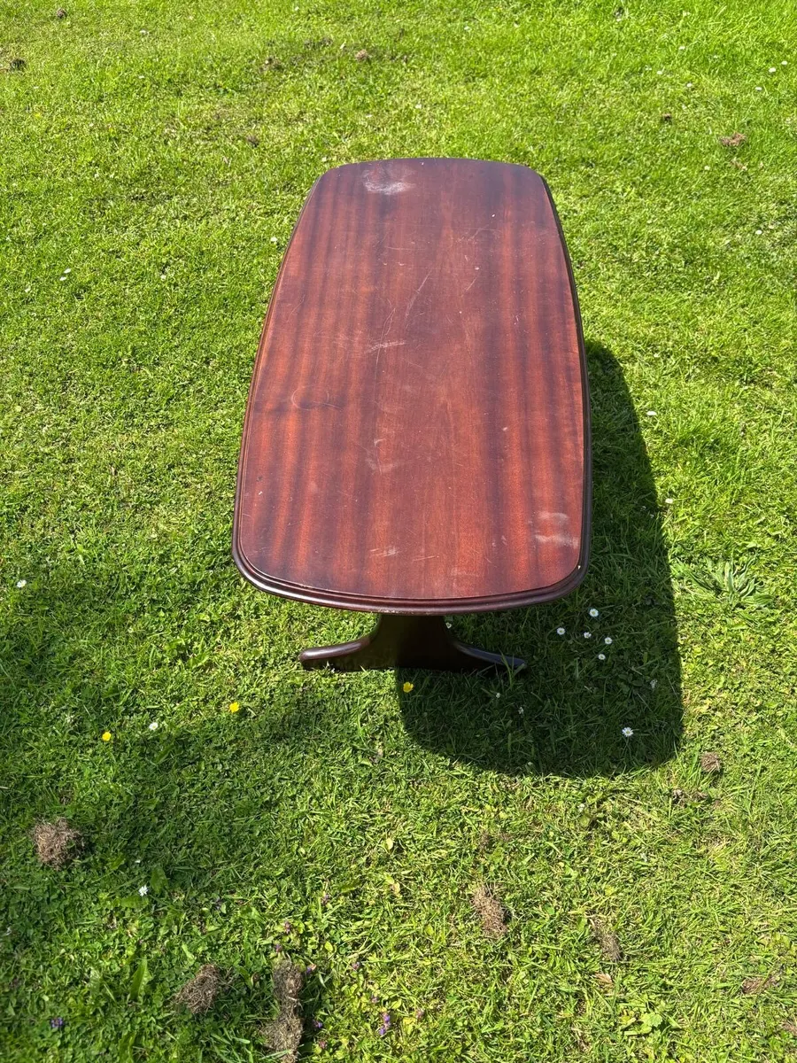 Coffee table - Image 1
