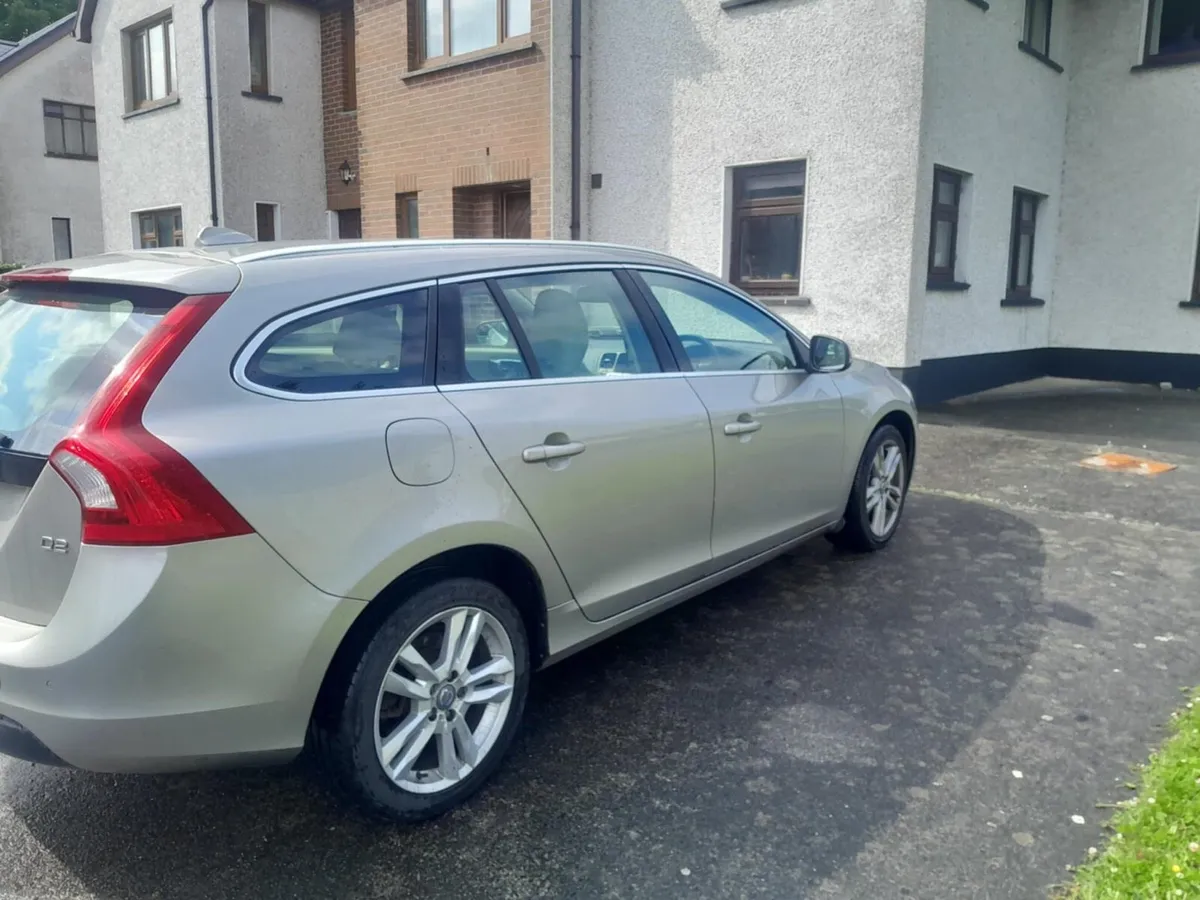 2013 Volvo V60 Estate 1.6Diesel NCT 03,26 Tax 0326 - Image 4