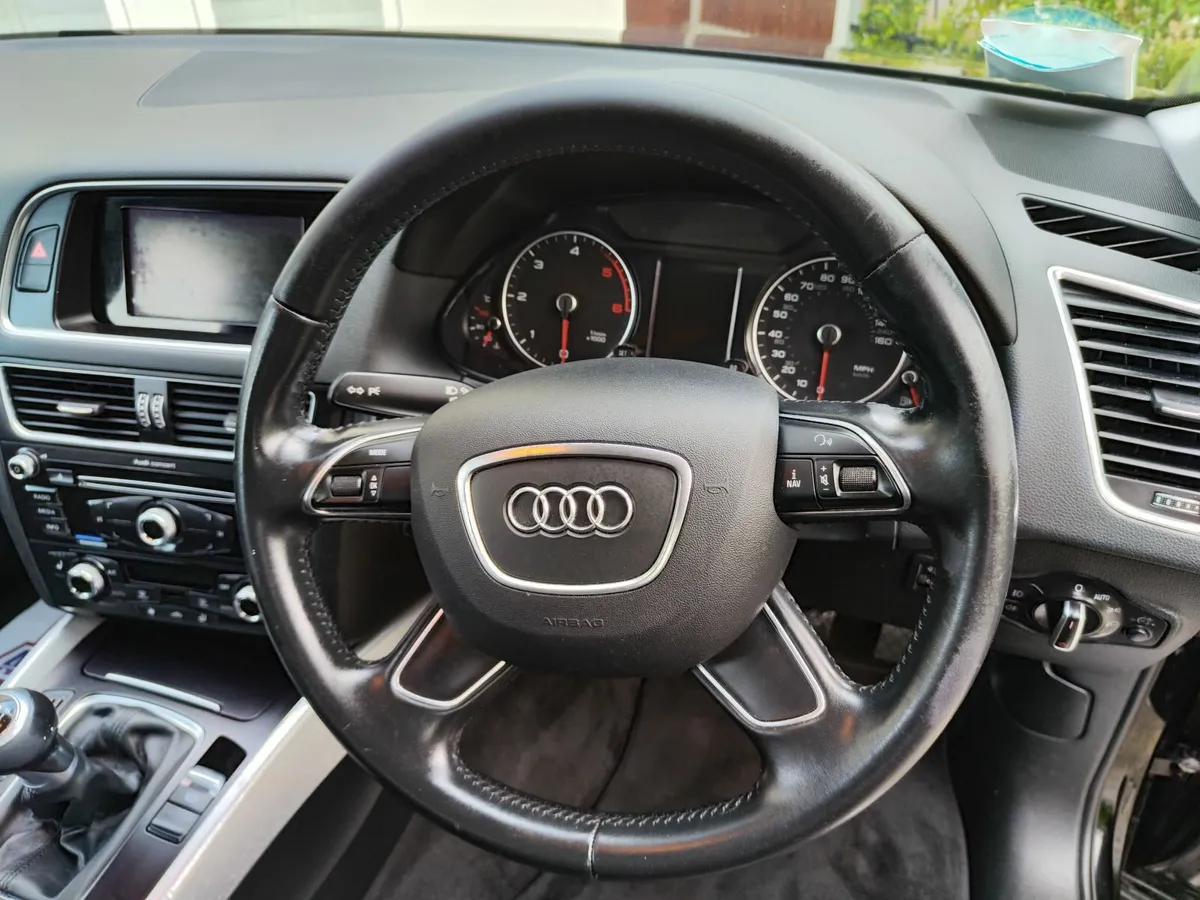 Audi Q5 2015 - Image 4