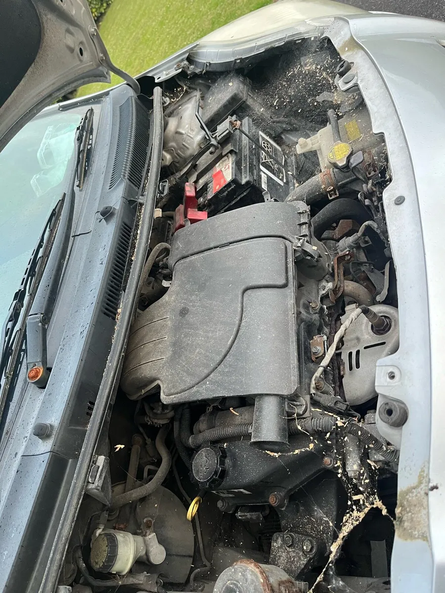 Yaris for breaking - Image 4