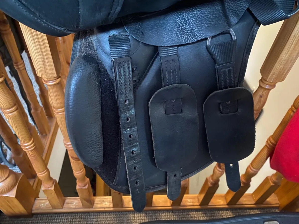 16.5” T4 Thorowgood pony saddle - Image 3