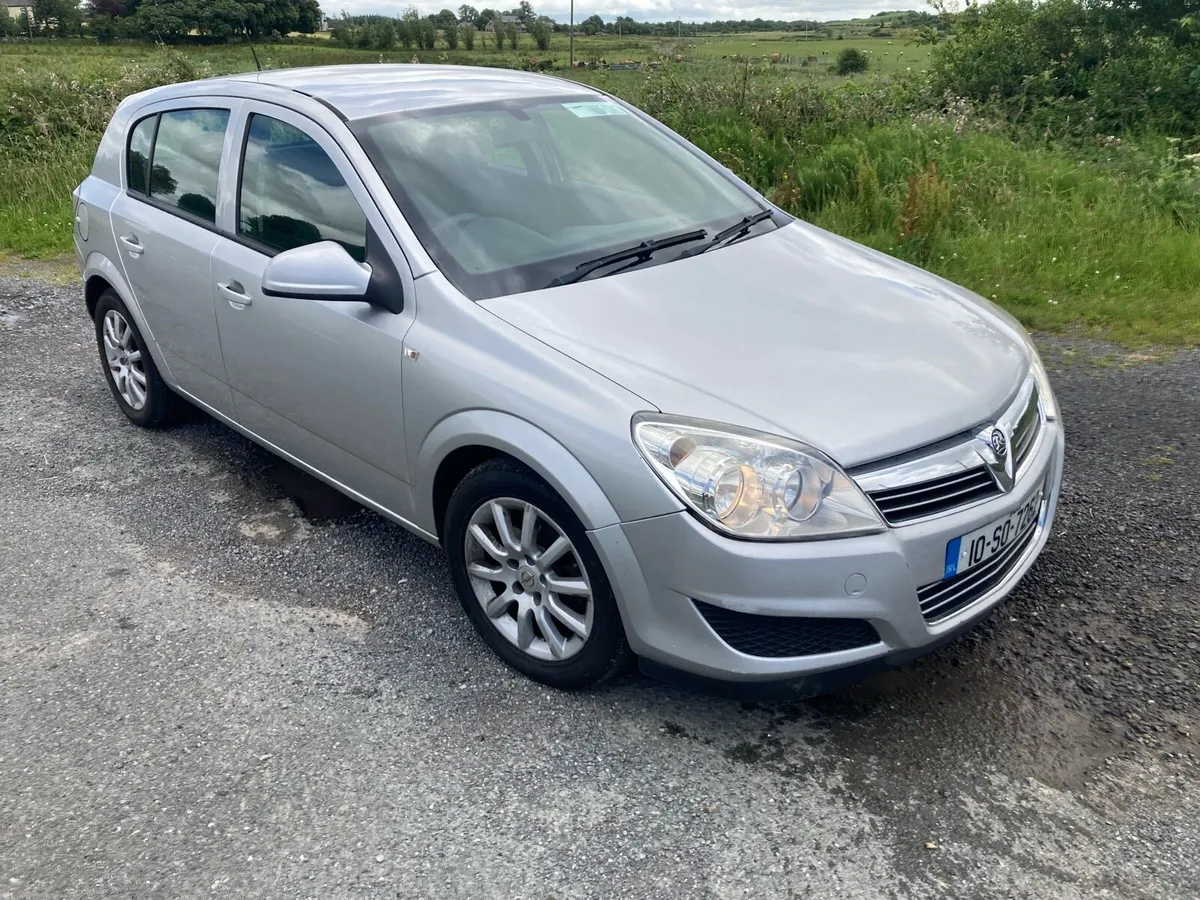 2010 Vauxhall Astra 1.7 CDTI. NEWLY NCT - Image 1