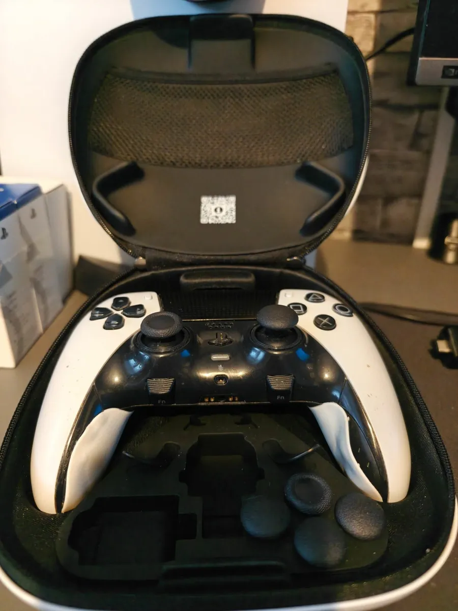 Playstation 5 with Pro Controller - Image 2