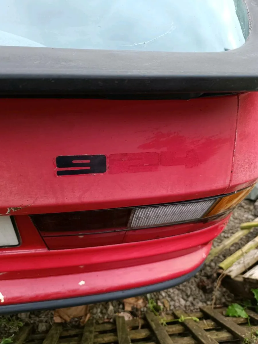 1985 Porsche 924 - Image 4