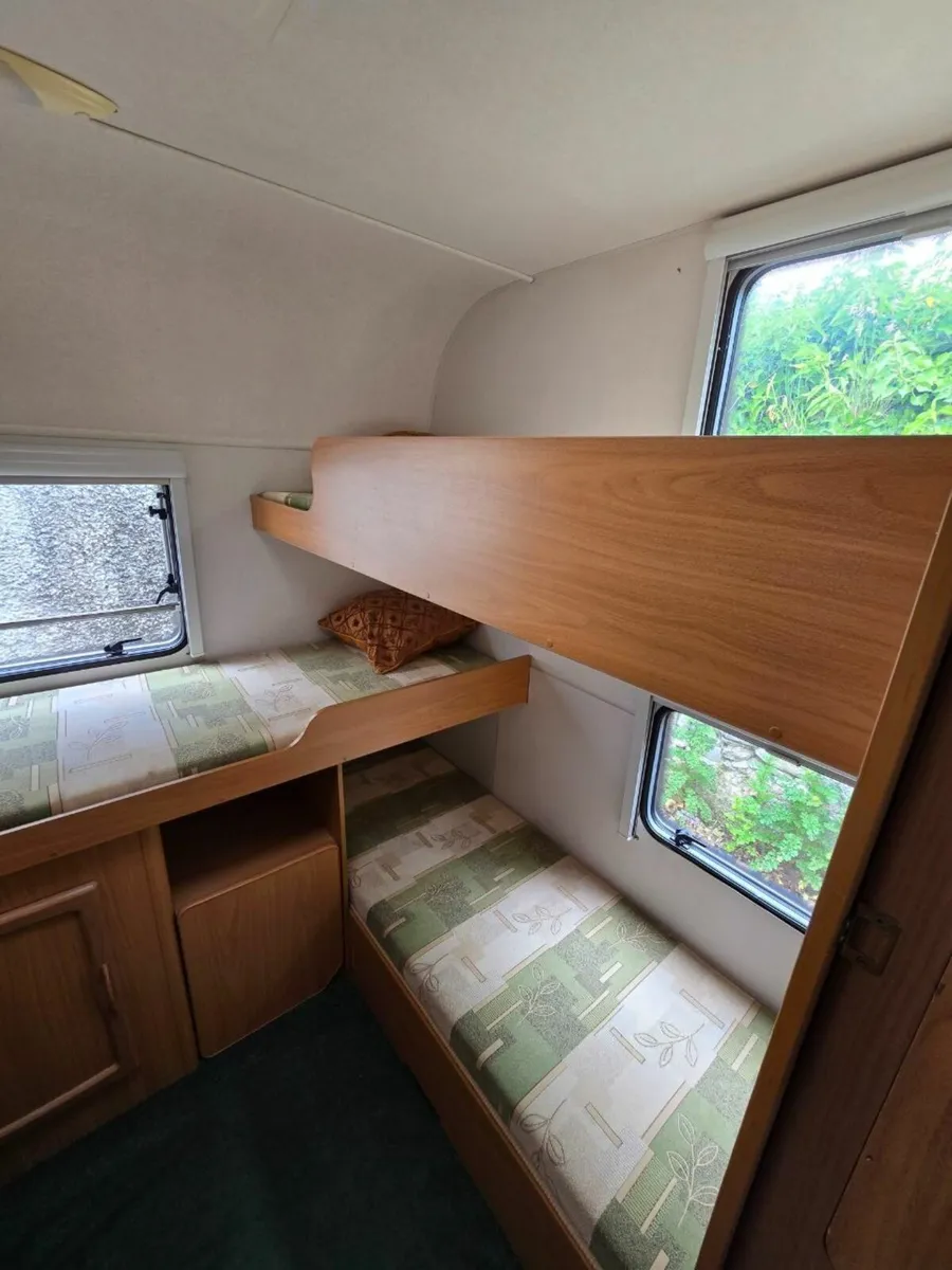 Caravans - Image 2