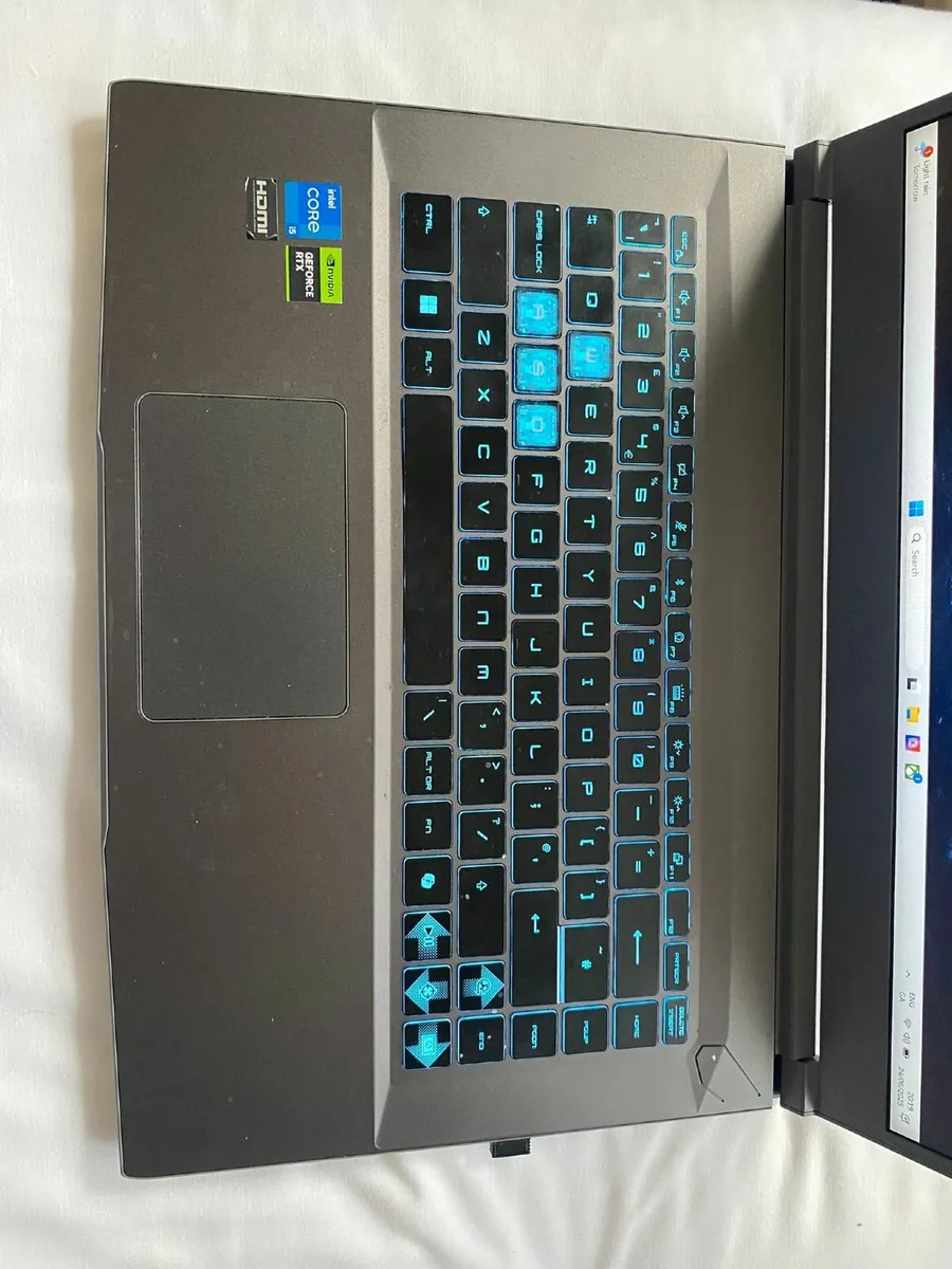 Msi Thin 15 Intel core i5 16 GB RAM Gaming Laptop - Image 4