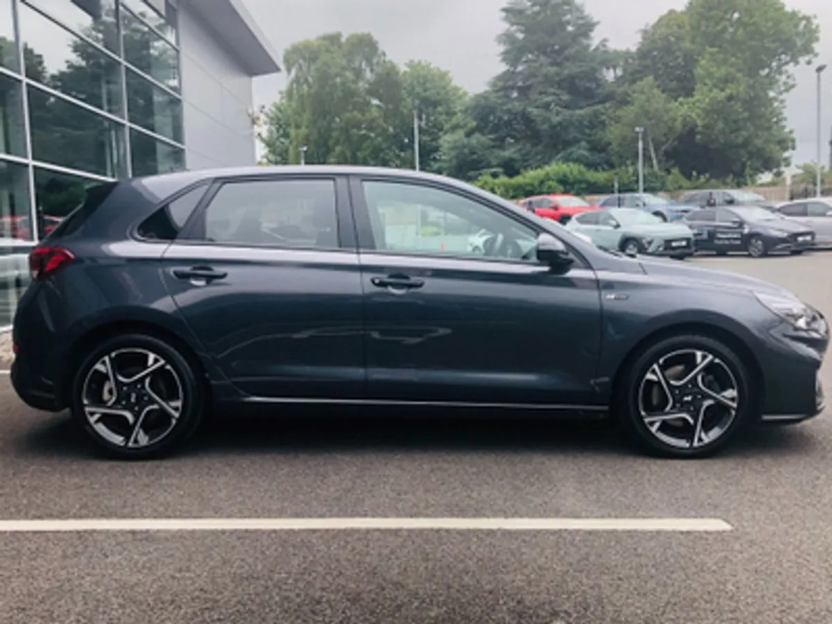 Hyundai i30 Deluxe N-line 1.0 Petrol - Image 4