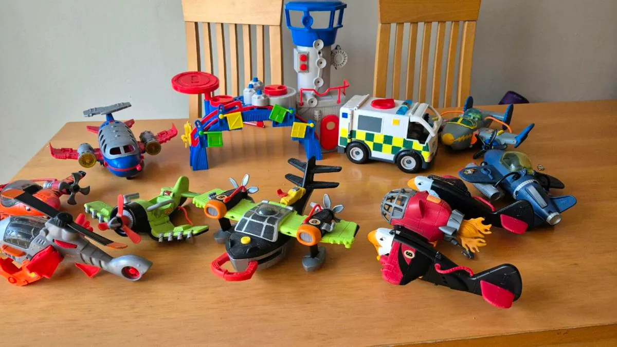 Imaginext toys planes airport - Image 1