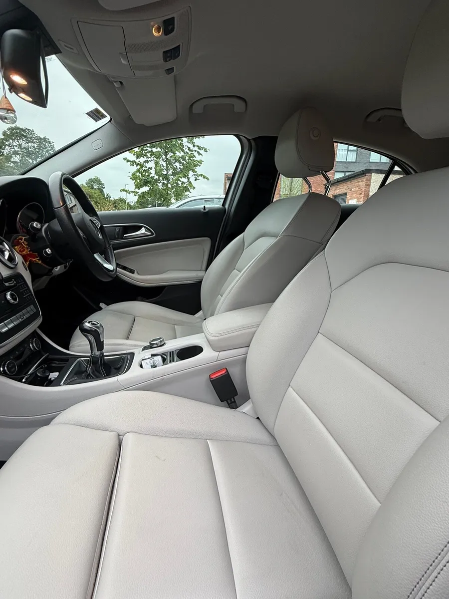 Mercedes A180 - Image 4