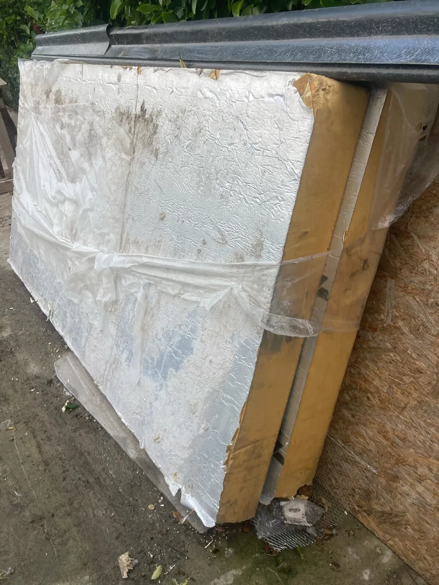 Insulation plus 4 no 8x4 sheets ply , picture wind - Image 1