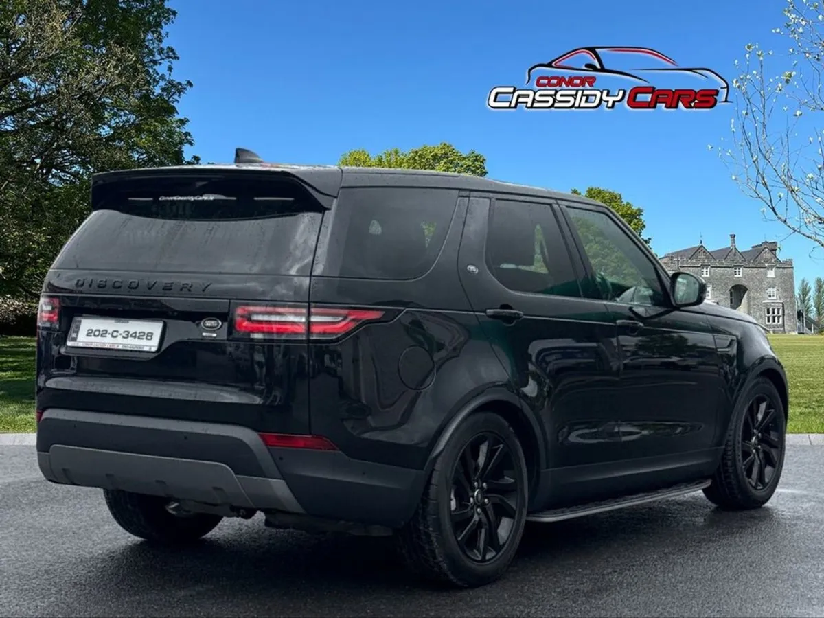 Land Rover Discovery 2.0 SD4 7 Seats - Image 2