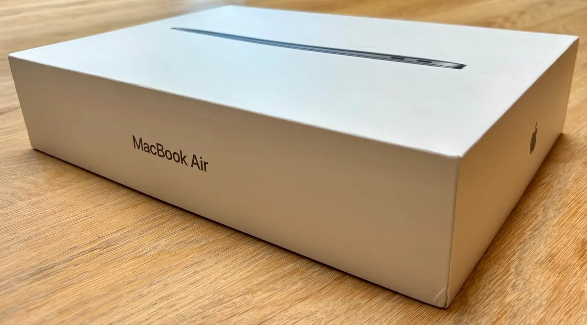 MacBook Air 13” (2018) Retina – i5 / 128GB SSD - Image 3