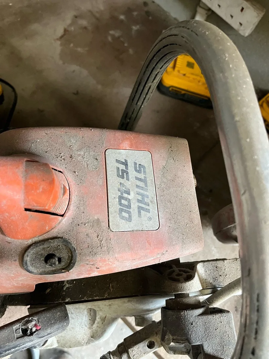 Stihl ts 400 consaw - Image 2