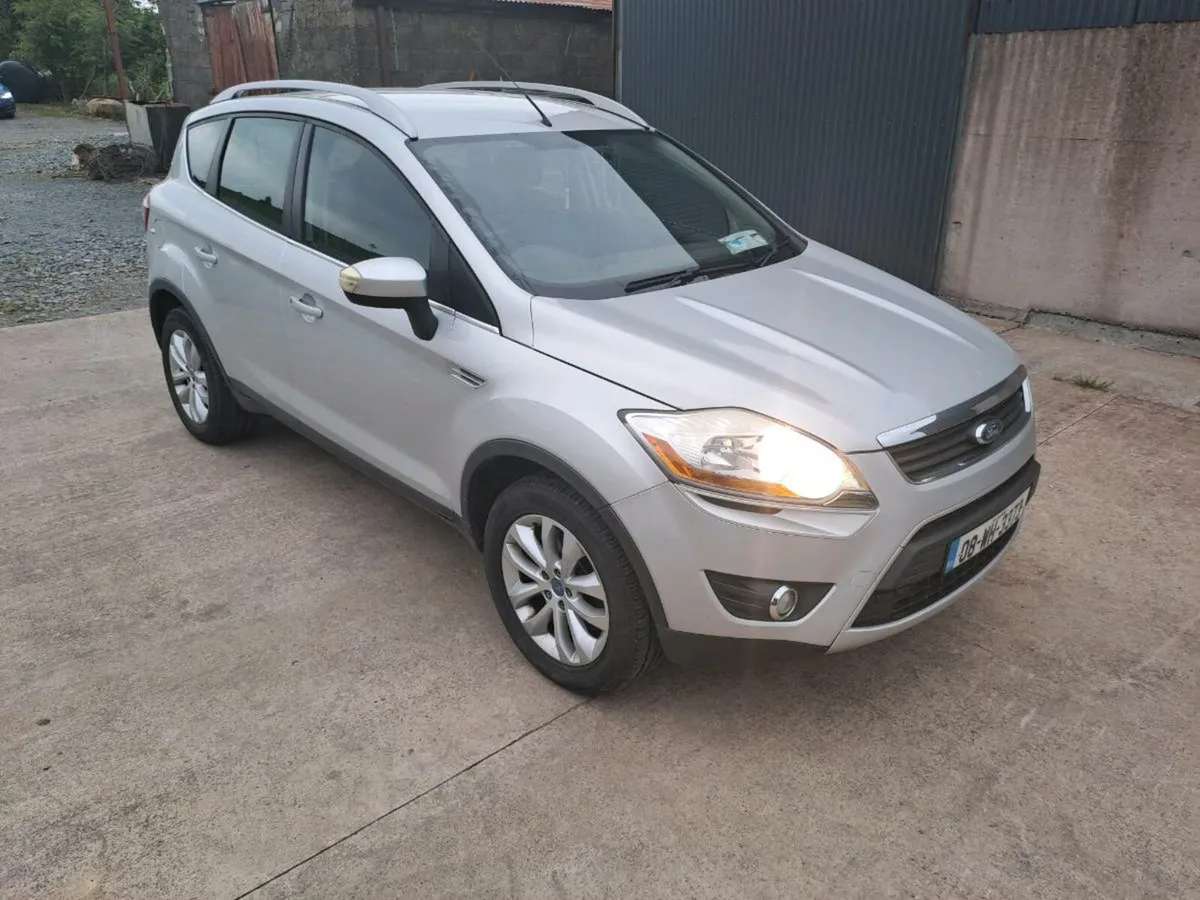AWD Ford Kuga - Image 1