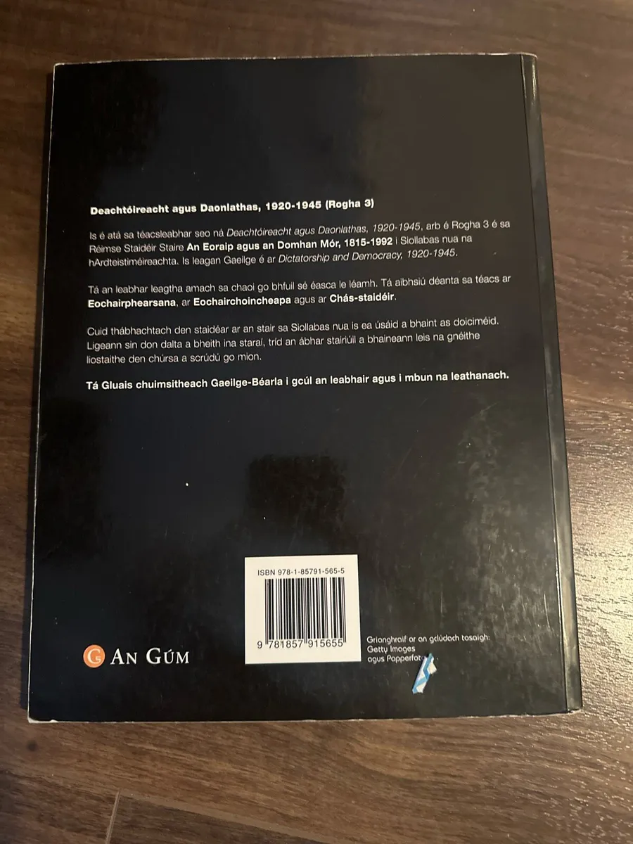 Deachtoureacht agus daonlathas schoolbook - Image 4
