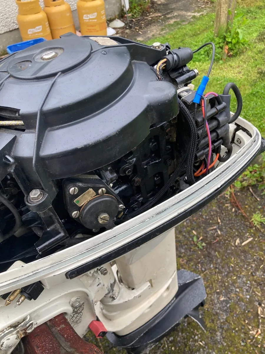 15 hp Johnson outboard motor - Image 2