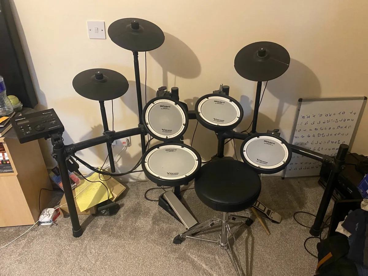 Roland TD07 Electronic drum kit - Image 3