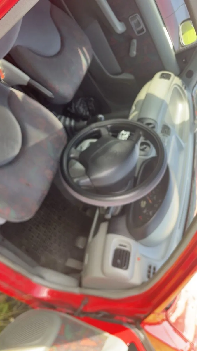 Nissan micra - Image 2