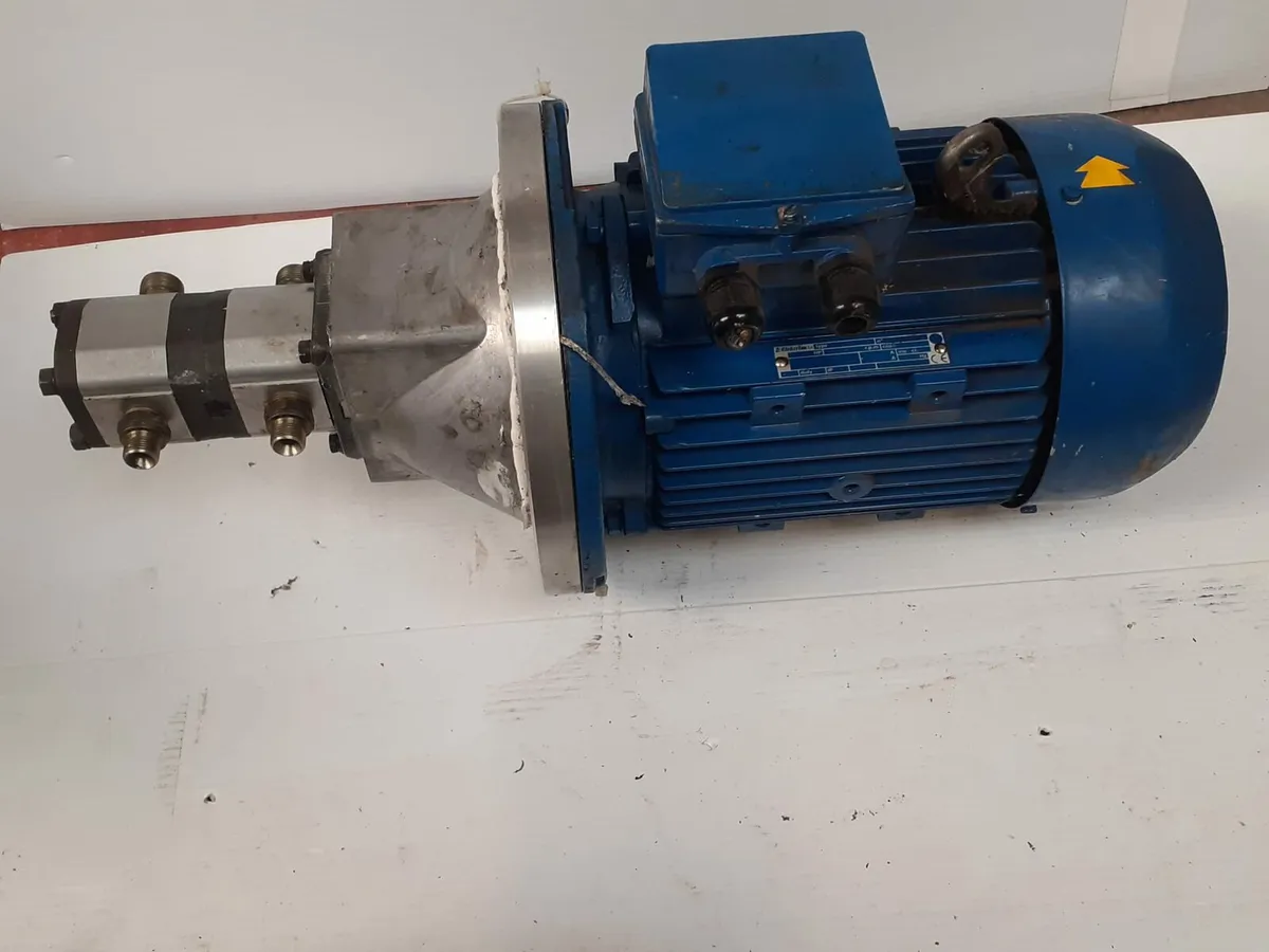 3 phase motor and hydraulic pump - Image 4