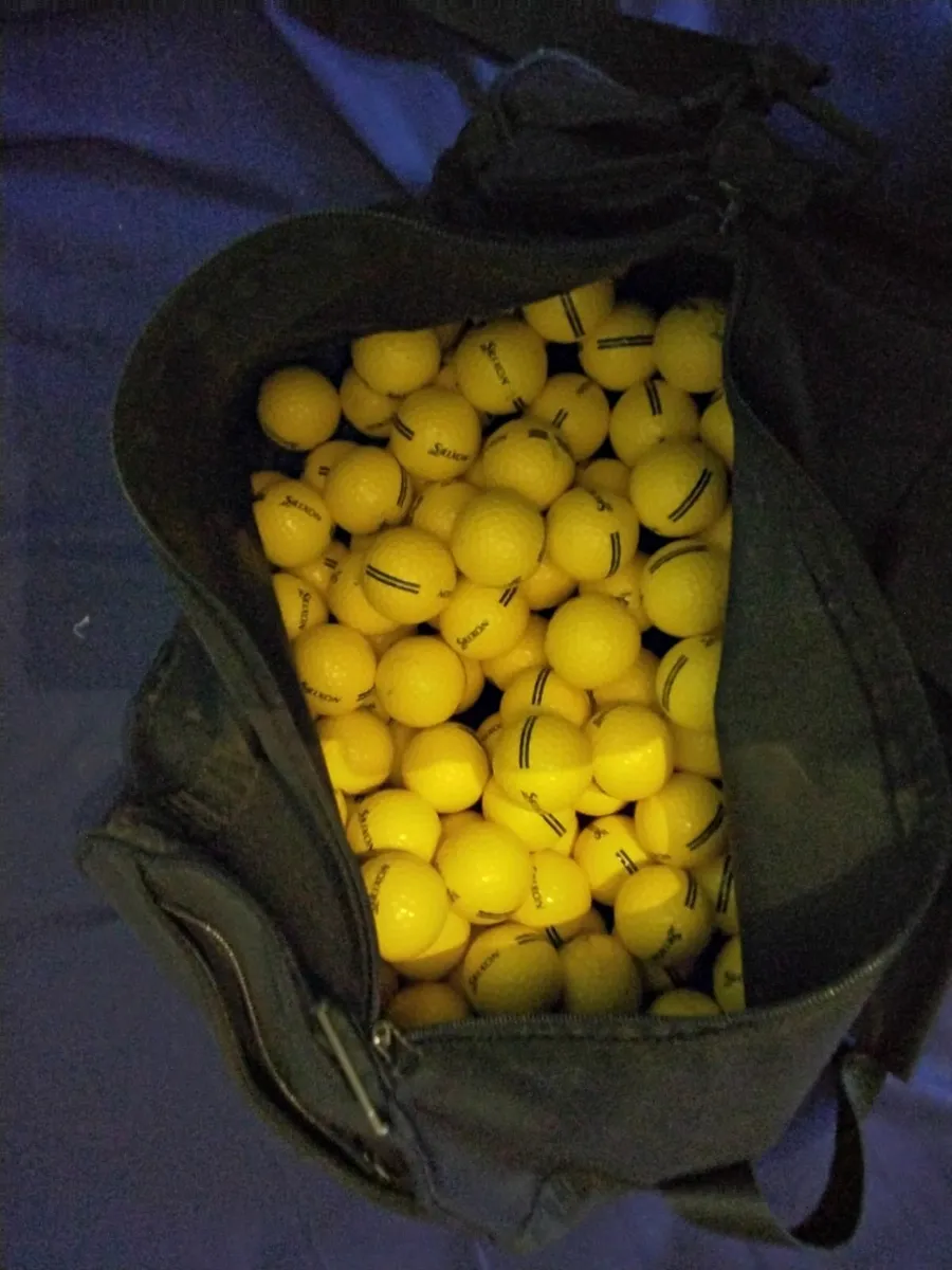 Golf balls - Image 1