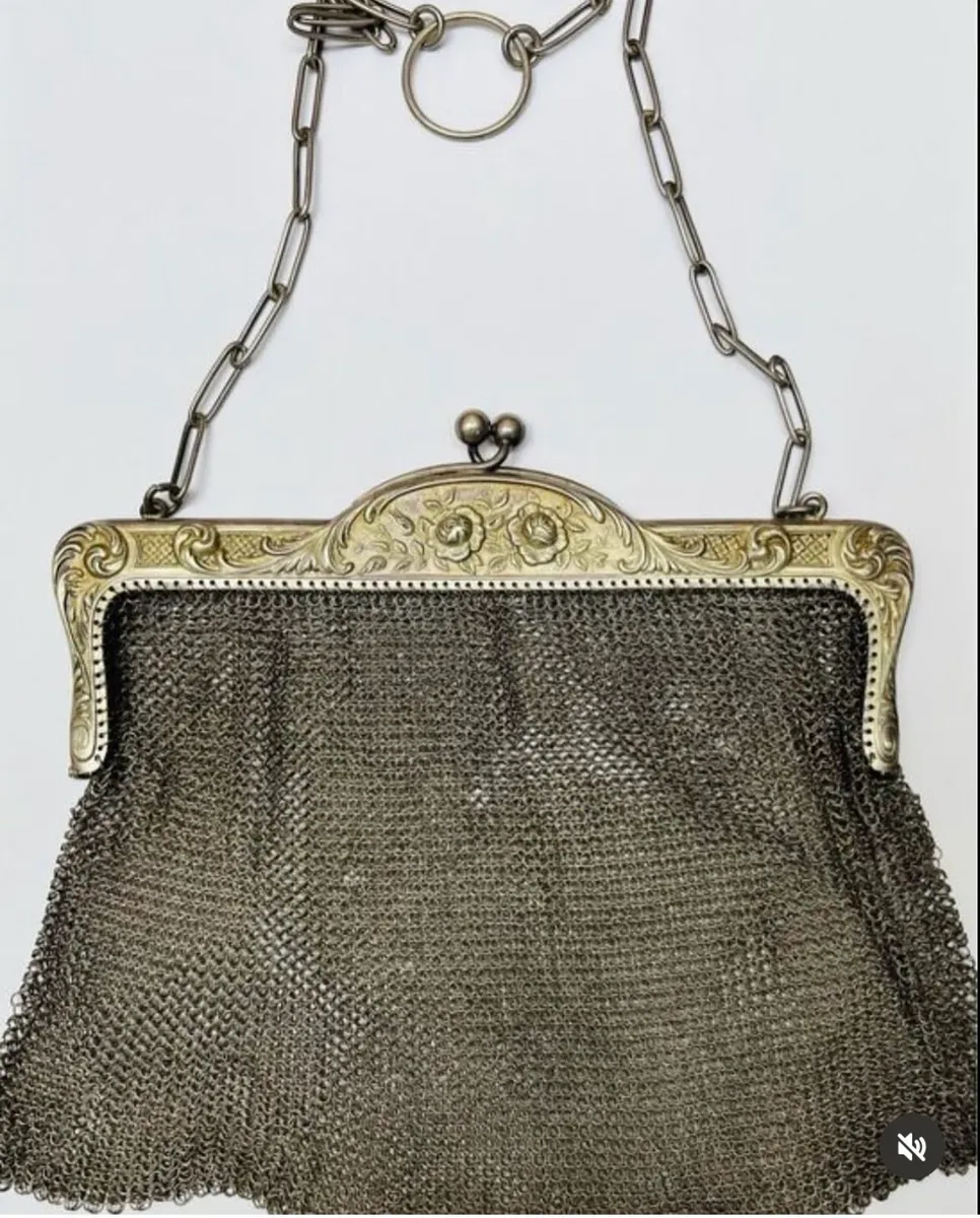 Metal handbag - Image 1