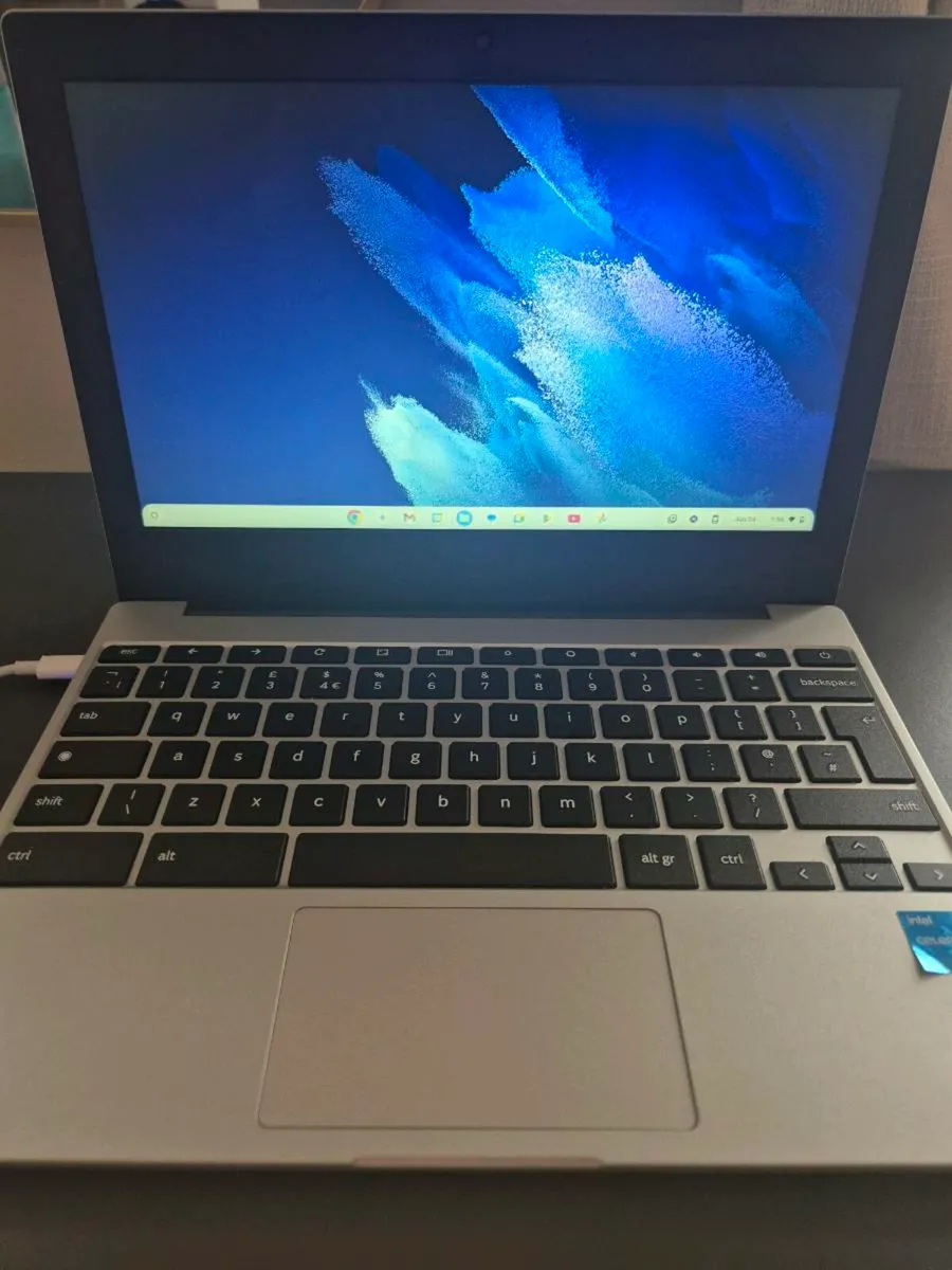 Samsung Galaxy Chromebook - Image 2