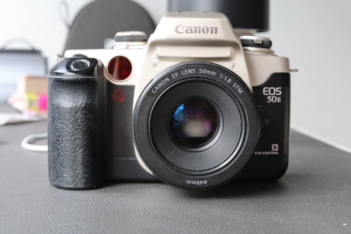 Canon Elan II/50E + EF 50mm f/1.8 STM lens - Image 1