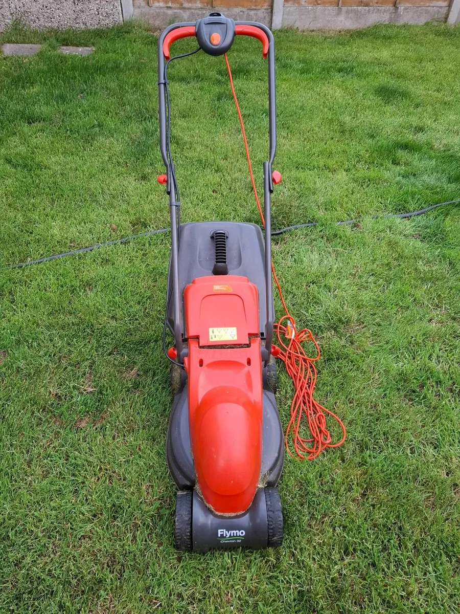 Lawnmower Flymo - Image 2