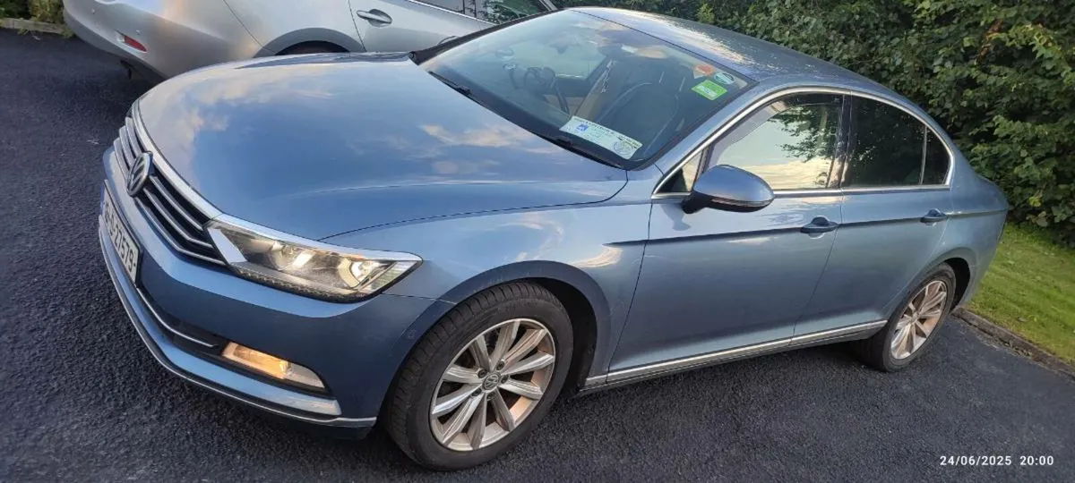 VW Passat - Image 4