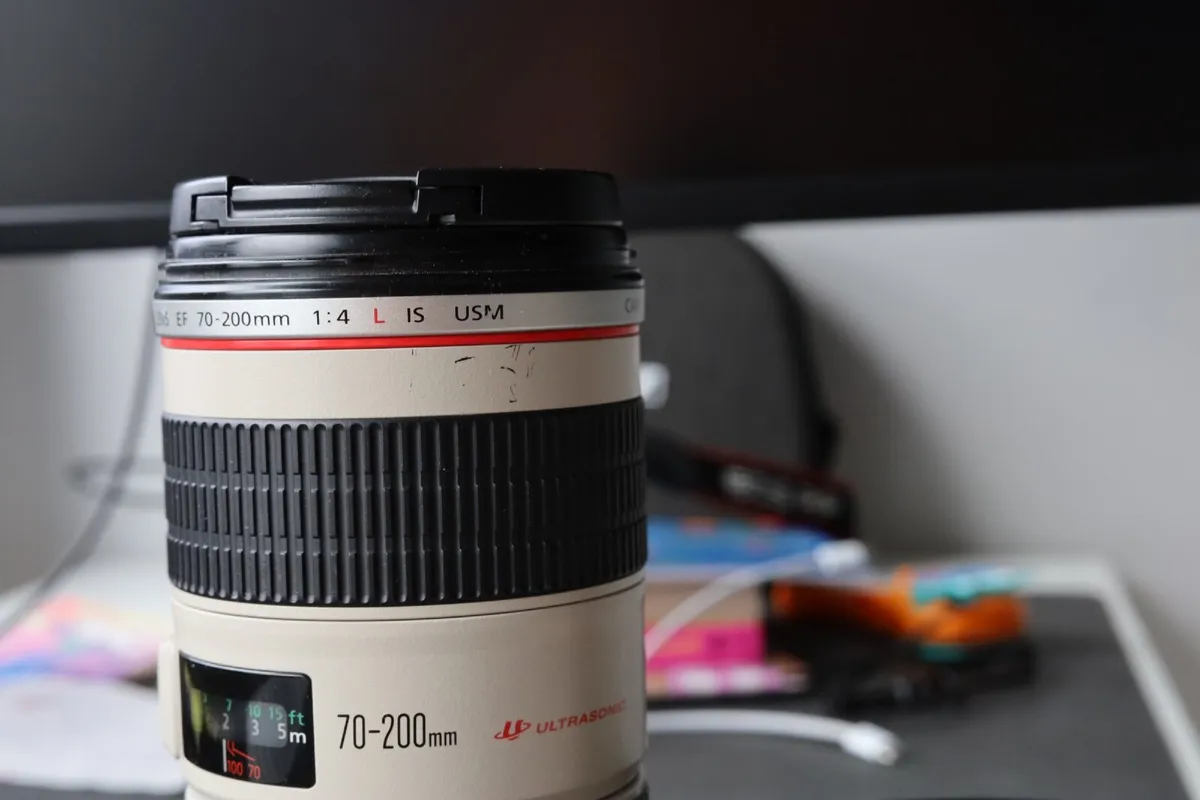 Canon Ef 70-200 F/4 L Is Usm - Image 2