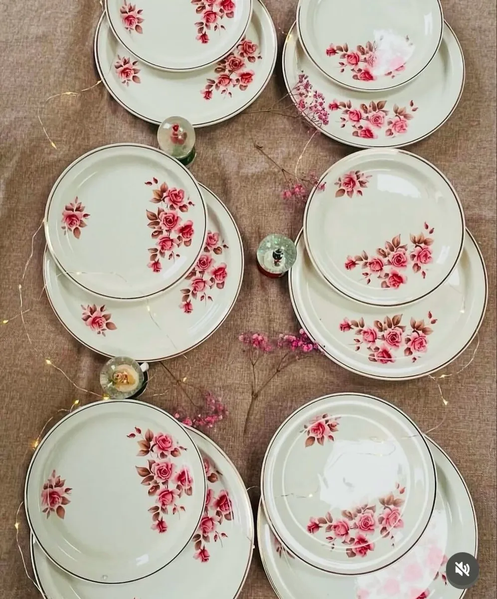 Arklow plates - Image 1