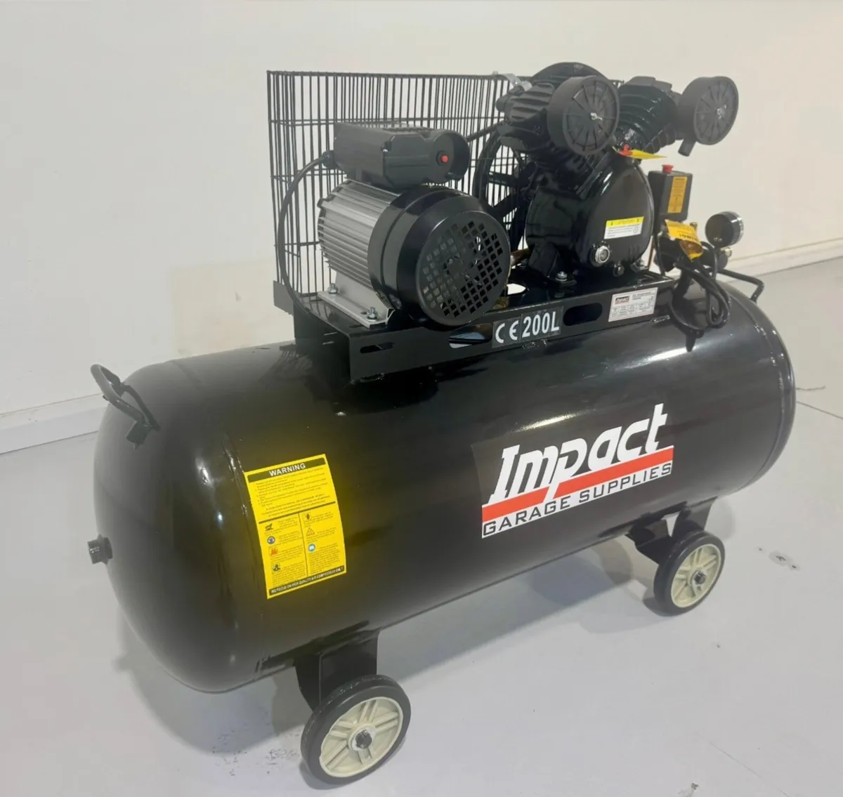 200Litre Air compressor - Image 2