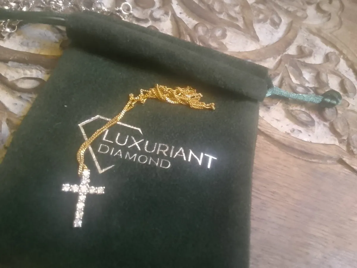 LAB DIAMOND CROSS PENDANT 0.50ct STG SILVER & GOLD - Image 4