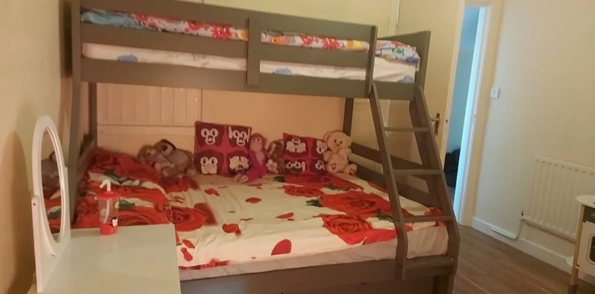 Solar Bunk Bed - Image 2