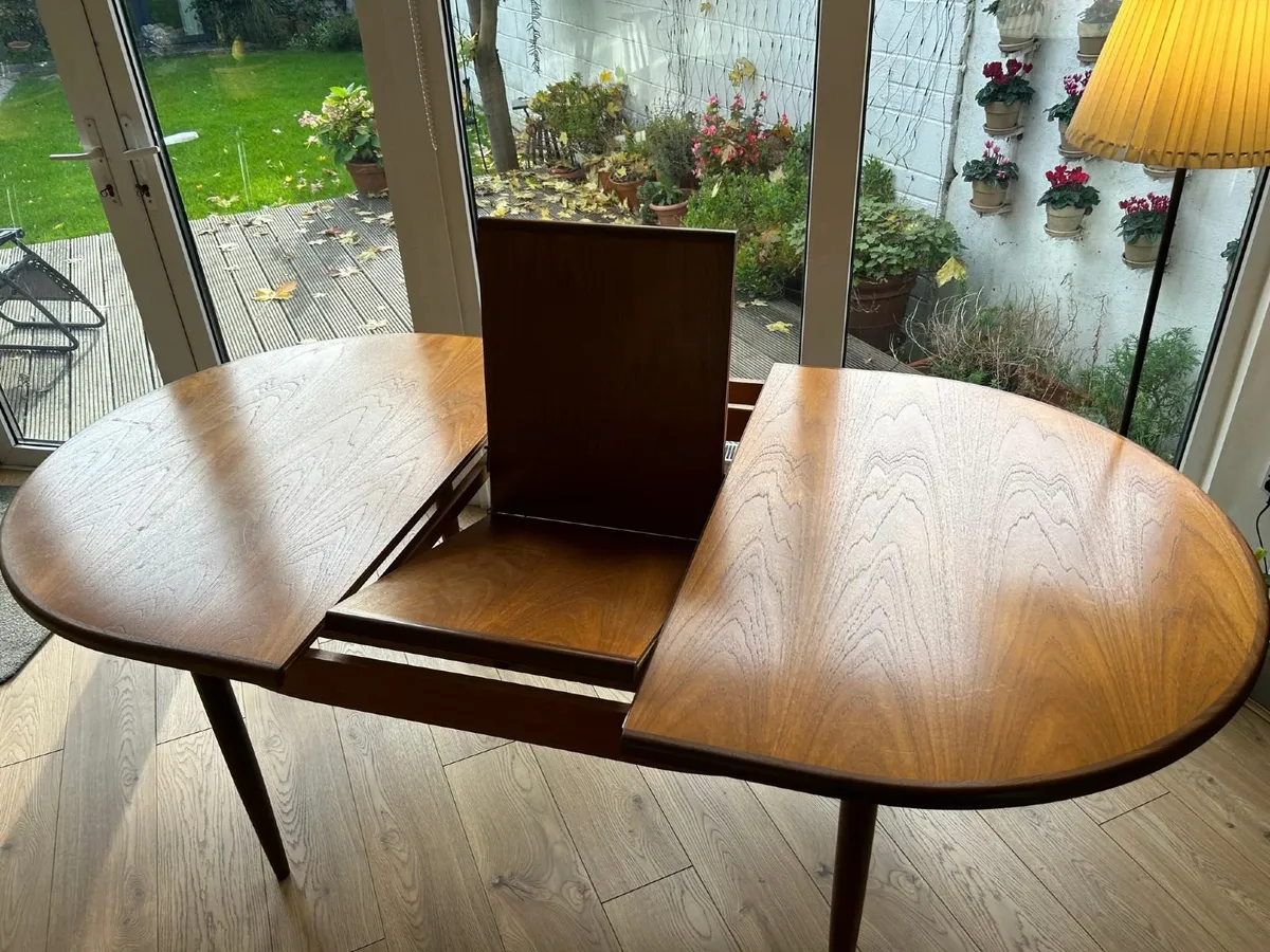 G-Plan Mid-Century  Dining Table and 6 Chairs - Image 4
