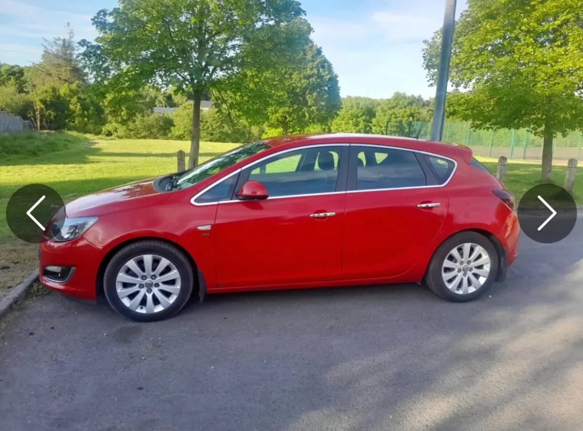 Vauxhall Astra 2012 - Image 1