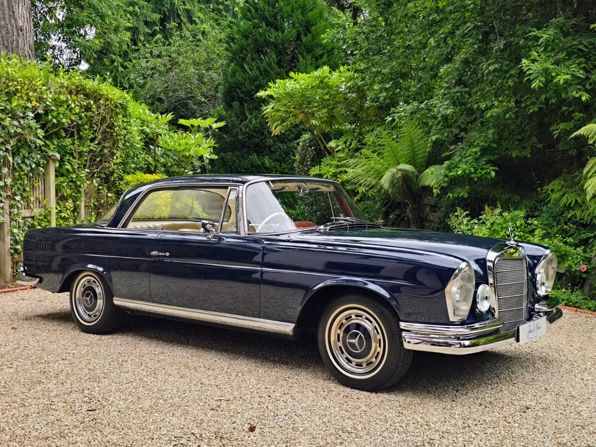 1966 Mercedes-Benz 220SEb Coupe W111 - Image 1