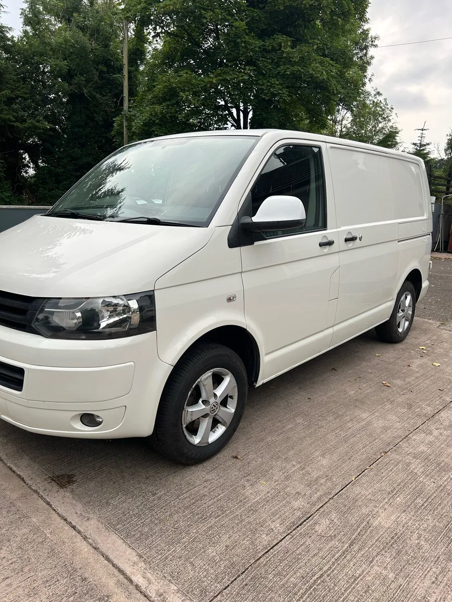 Volkswagen Transporter T5.1 - Image 2