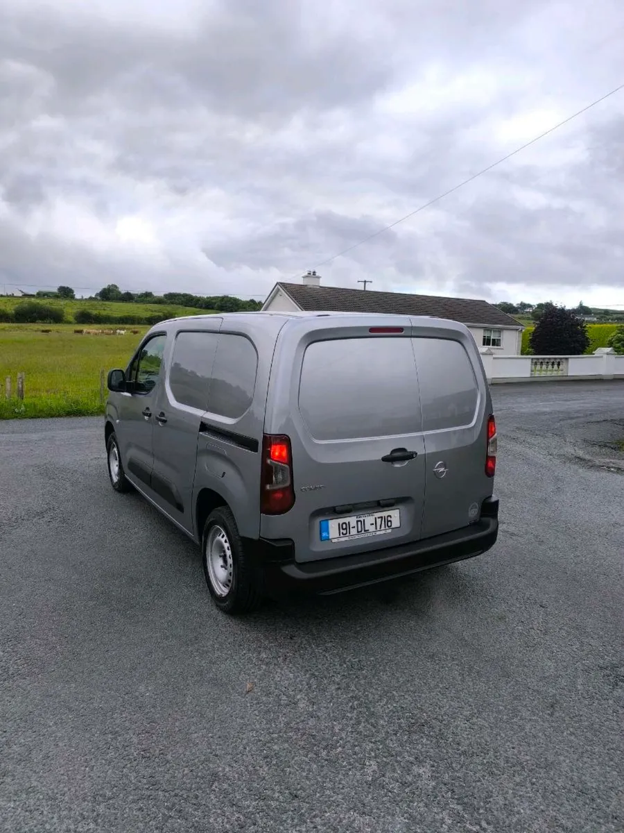 2019 1.6 Opel combo - Image 3