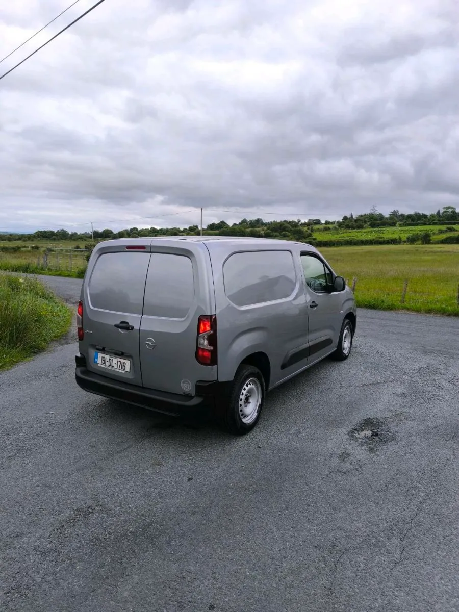 2019 1.6 Opel combo - Image 4