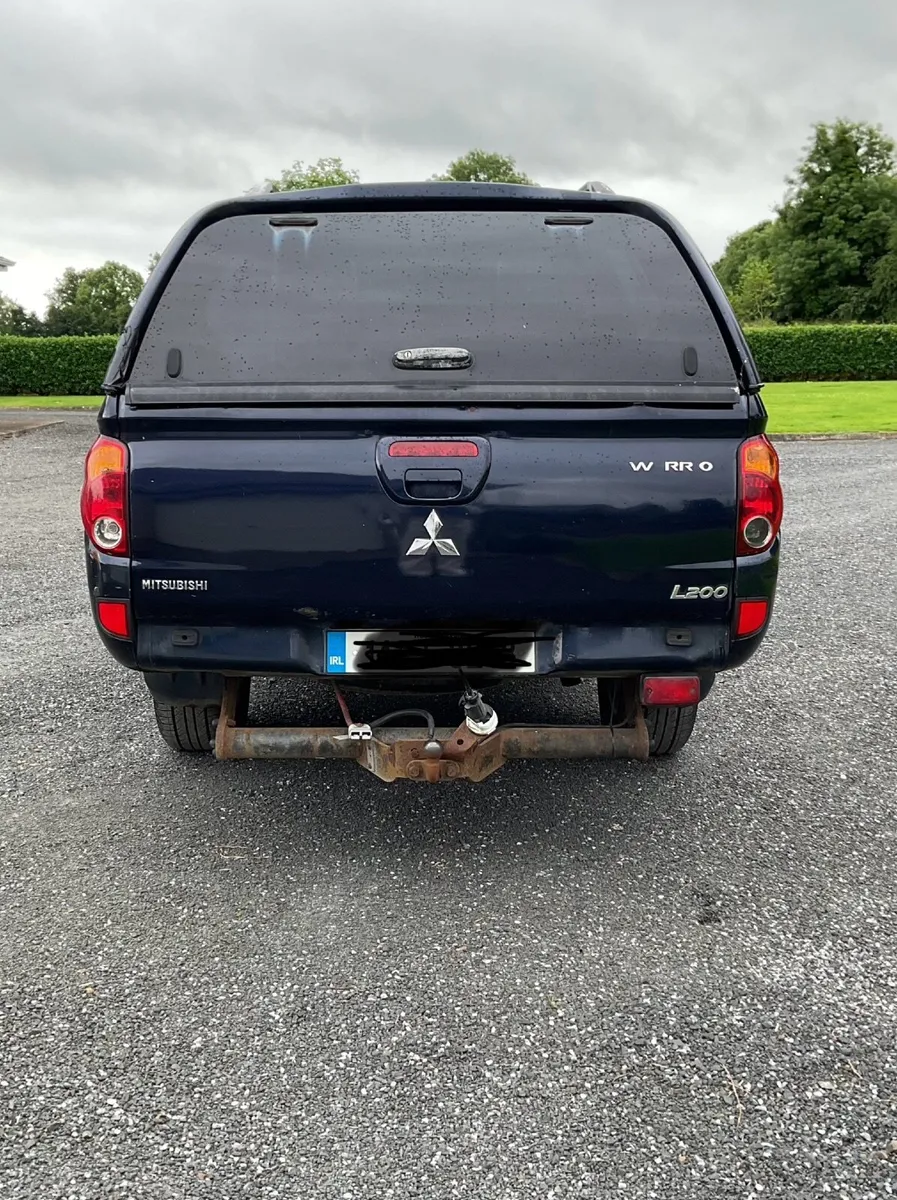 Mitsubishi L200 2014 - Image 2