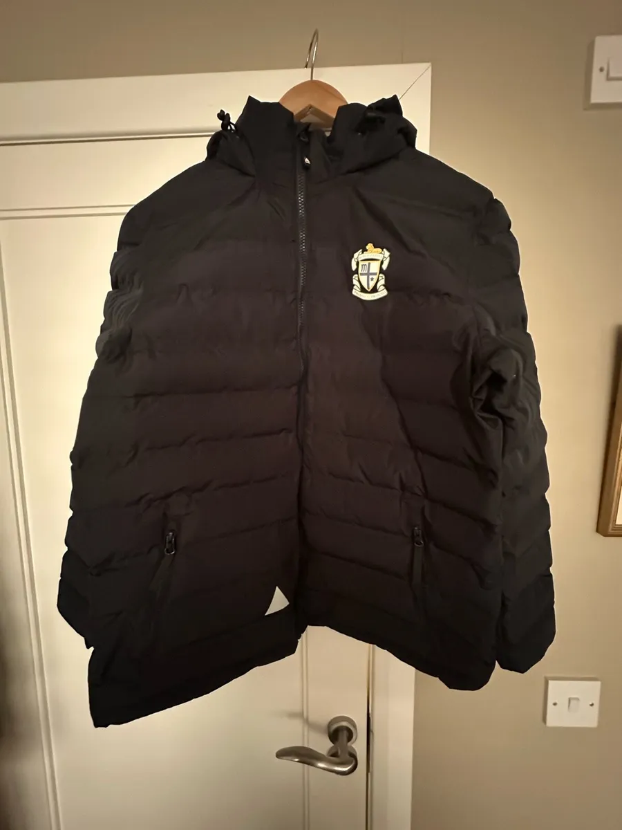 Colaiste mhuire Cabra school jacket large - Image 3