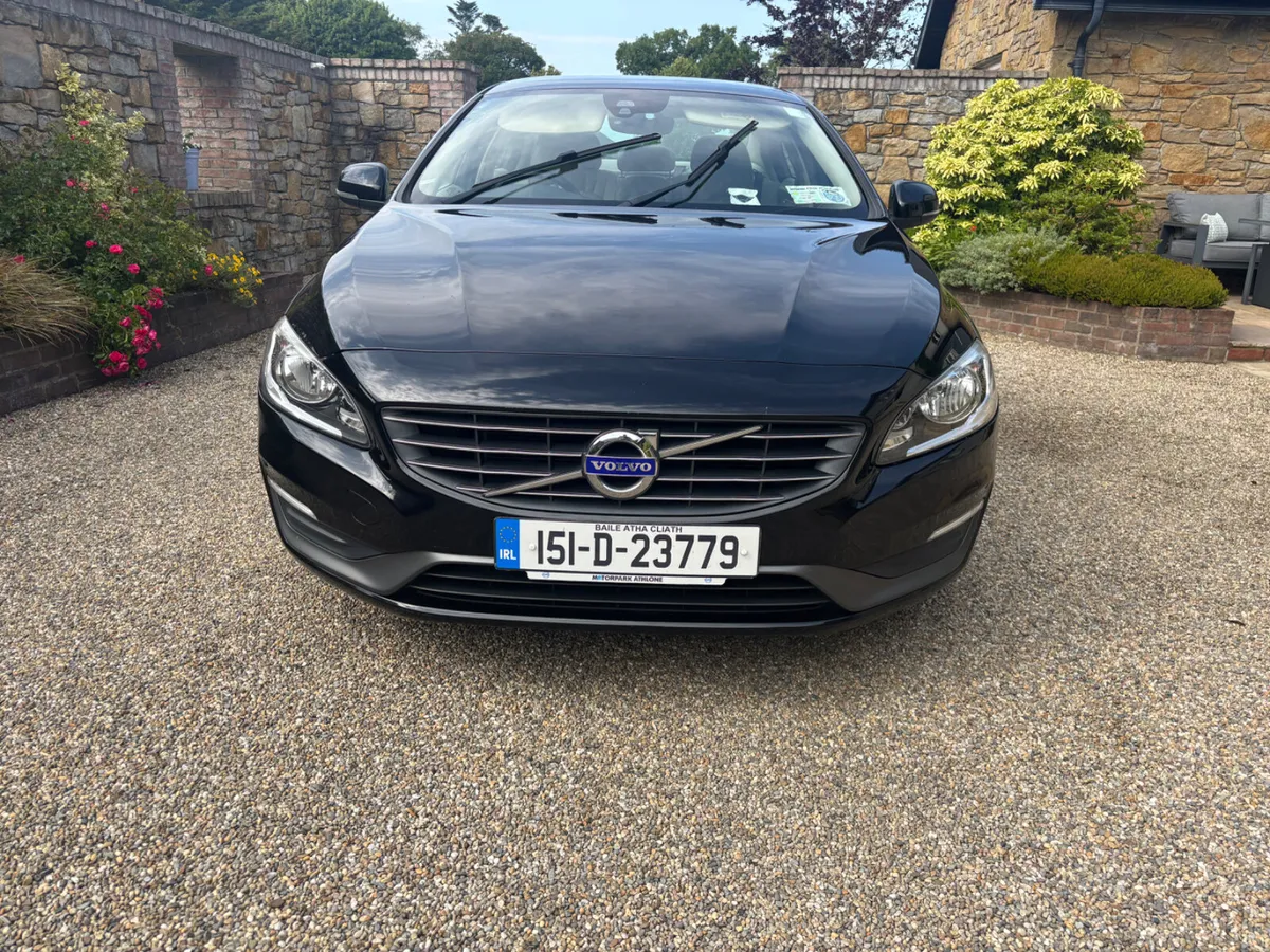 2015 Volvo S 60 2 ltr se premium dsl . - Image 3
