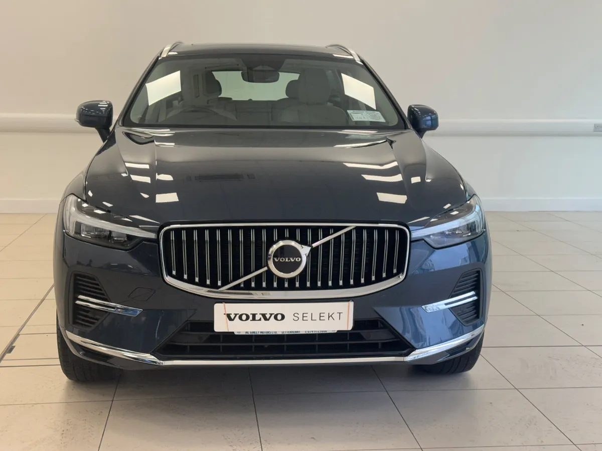 Volvo XC60 T6 Core PHEV Auto 2022 - Image 4