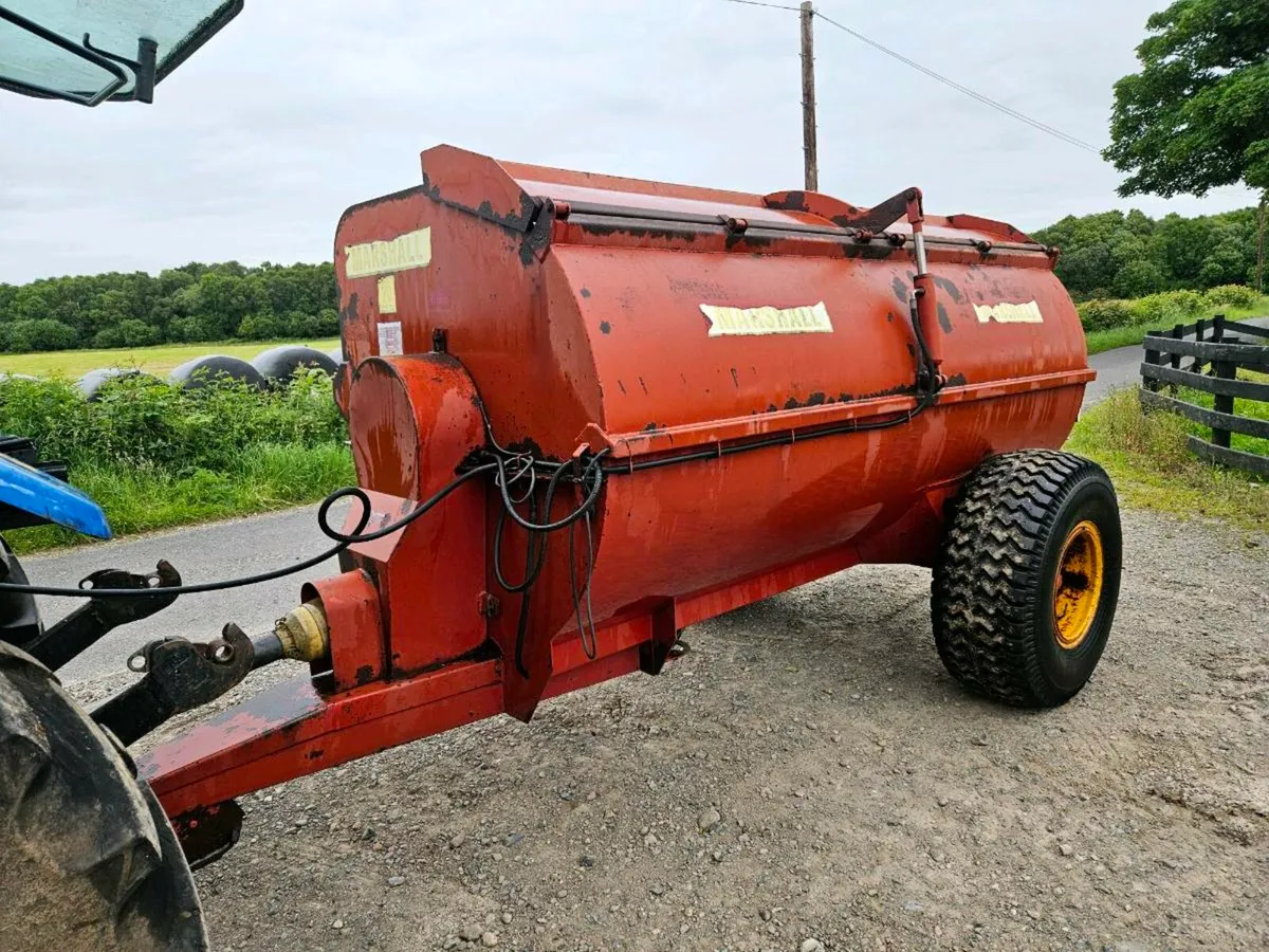 Spreader - Image 1