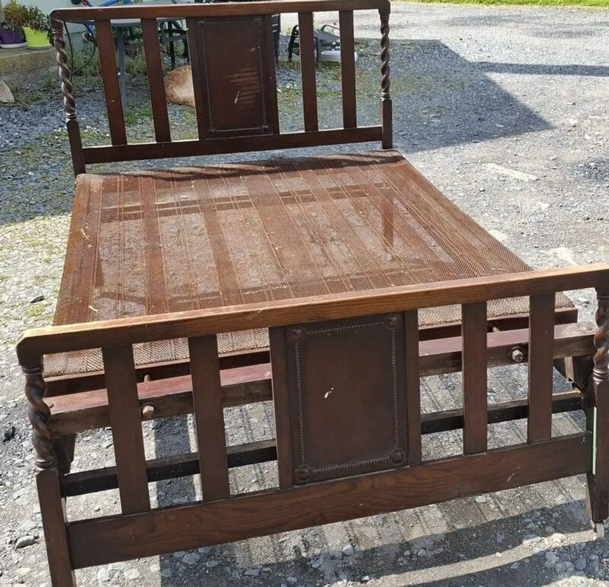 Double bed with springs - Image 1