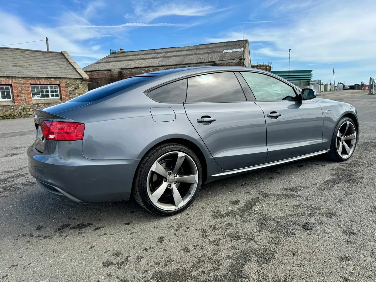 Audi A5 S-Line Black Edt. - Image 4