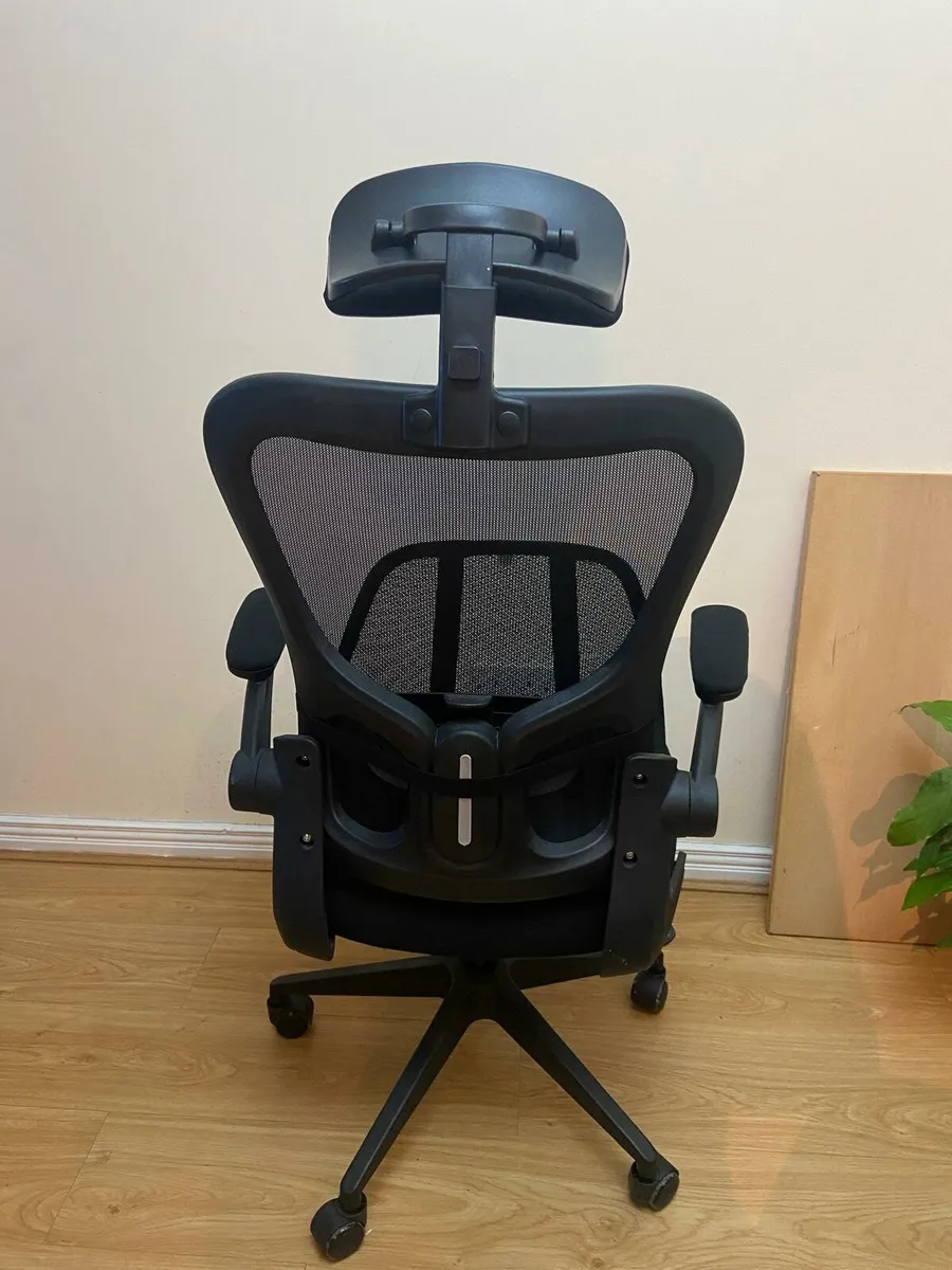 Black Office / Gaming Chair - Image 3