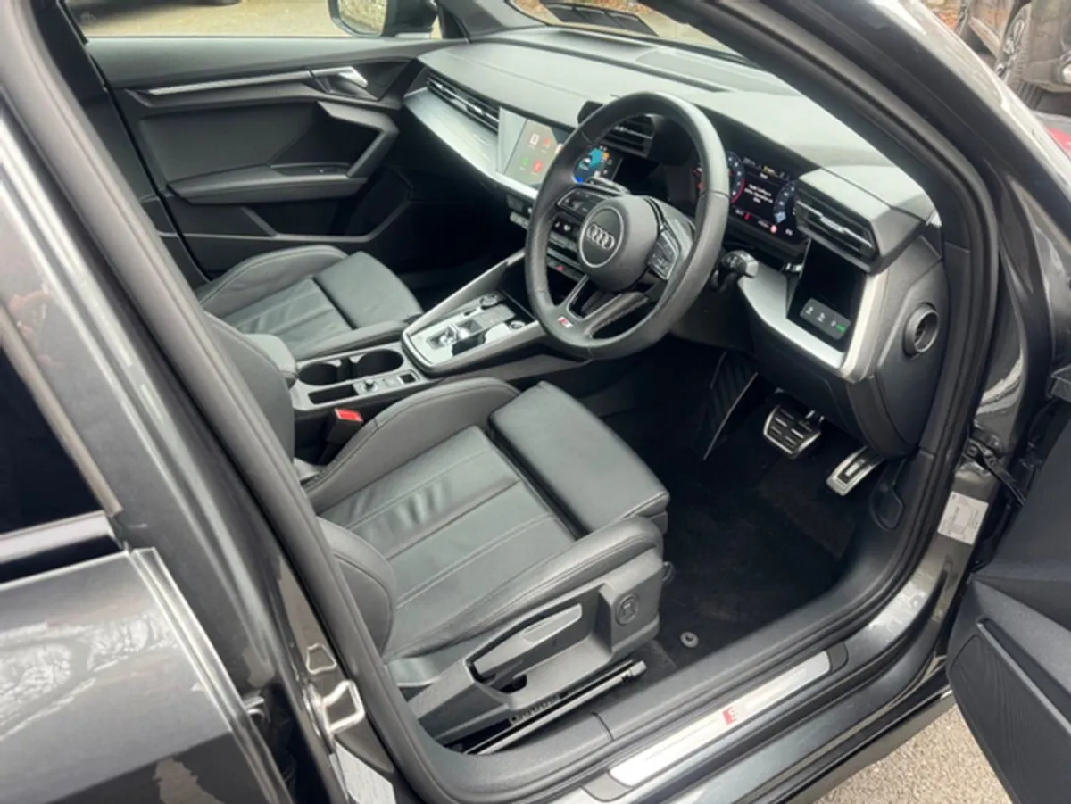 Audi A3 S Line Competition 45 Tfsi E Hybrid//stun - Image 4