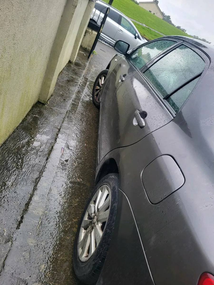 Toyota corolla 1.4D4D - Image 4